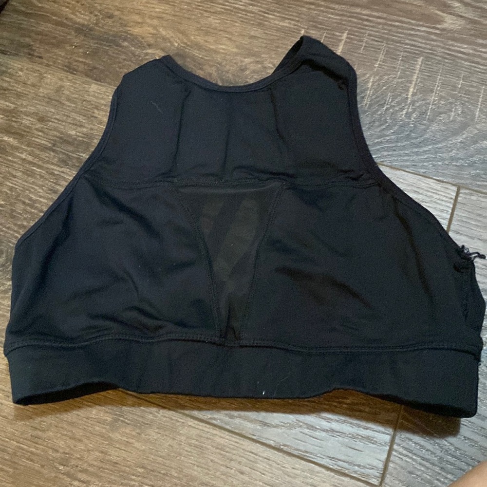 Chesty sports bra